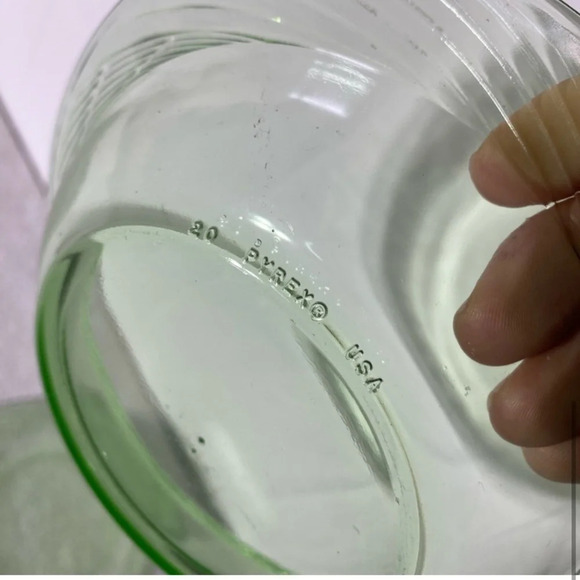 PYREX Spring Green  Festiva Swirl Shallow Bowls x2 - Picture 7 of 10